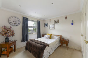 Photo 9- click for photo gallery